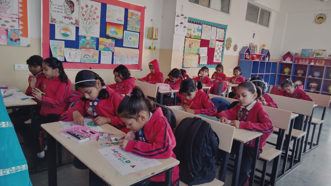 Fully Equipped Class Rooms